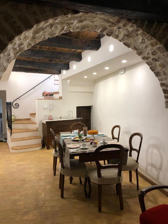 B&B Le Principesse Sermoneta Eksteriør billede