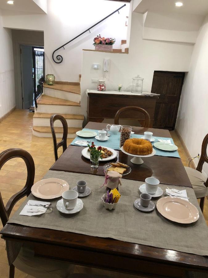 B&B Le Principesse Sermoneta Eksteriør billede
