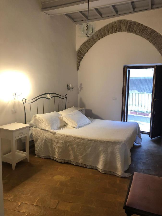 B&B Le Principesse Sermoneta Eksteriør billede