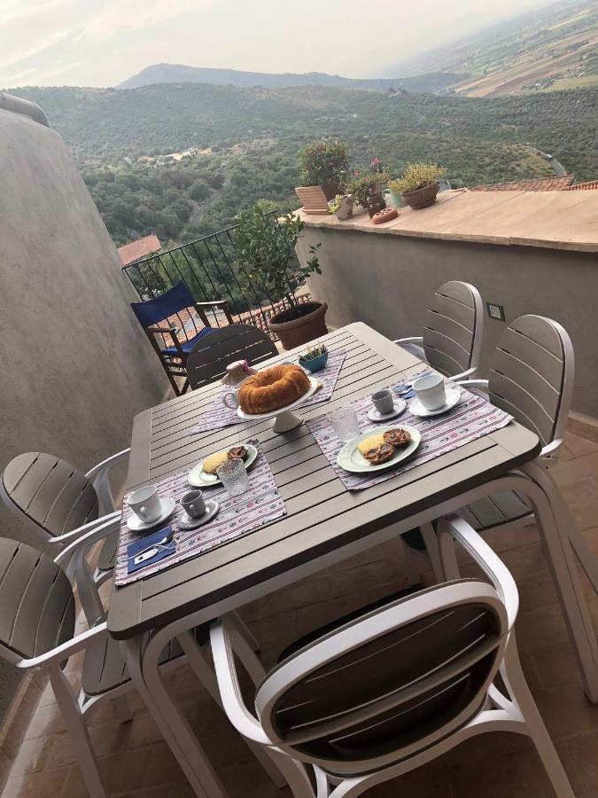 B&B Le Principesse Sermoneta Eksteriør billede
